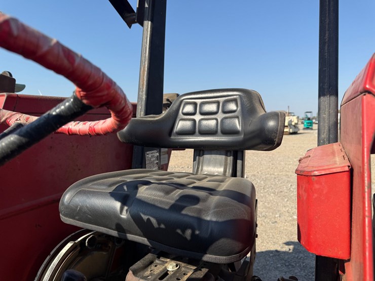 massey-ferguson-231-image-37