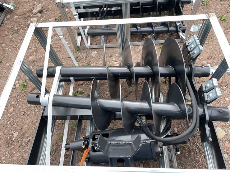 #5139-•-2026-jct-skid-steer-hydraulic-auger-drive-and-(3)-bits-image-1