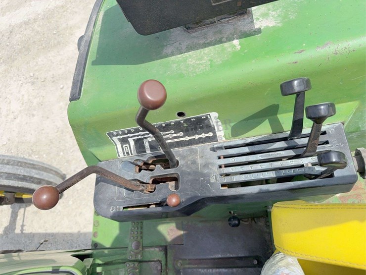 john-deere-4230-image-50