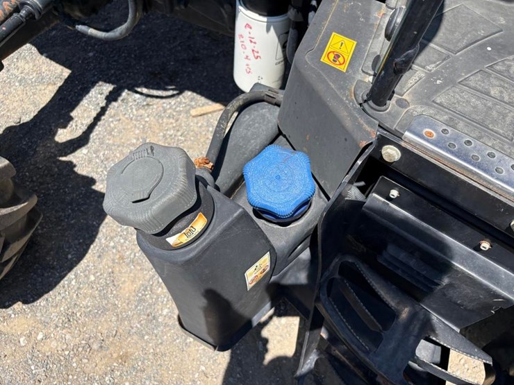 new-holland-workmaster-95-image-7