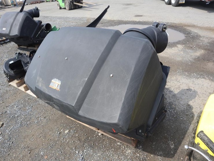 john-deere-bagger-attachment-image-3
