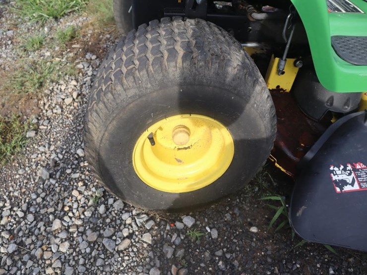 john-deere-d105-image-9