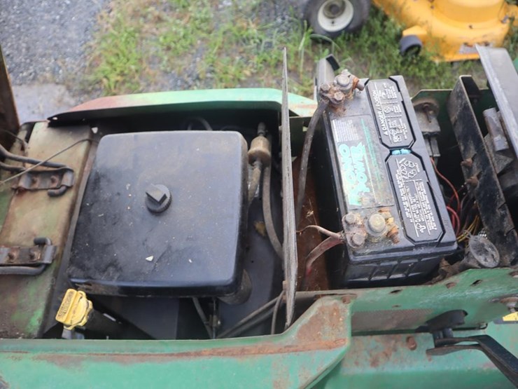 john-deere-318-image-20