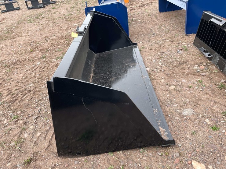 #5112-•-84-in.-skid-steer-snow-&-litter-bucket-image-3