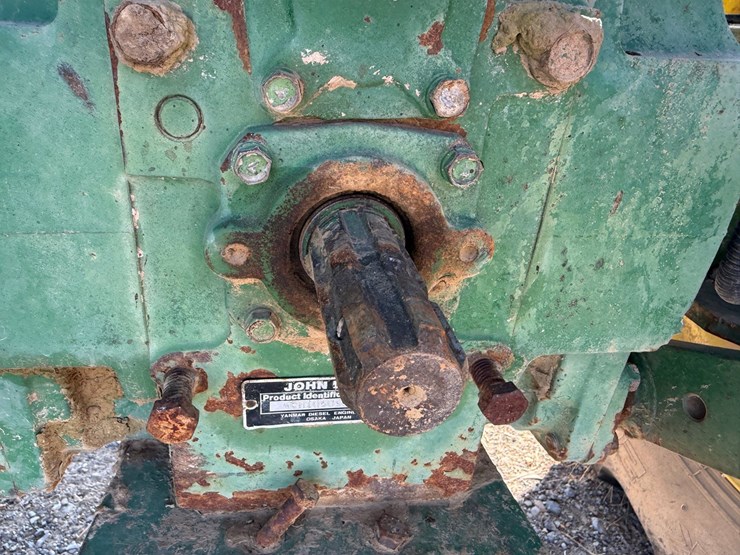 john-deere-1050-image-10