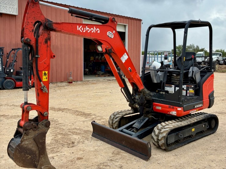 2023-kubota-kx030-4-image-1