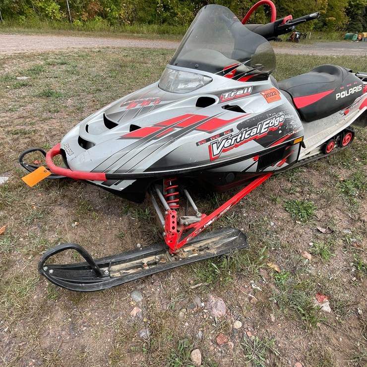 #5053 • 2003 Polaris RMK Vertical Edge Snowmobile (No Registration Card)