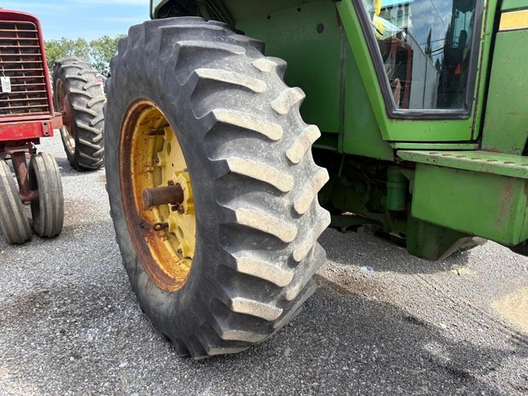 john-deere-4230-image-8