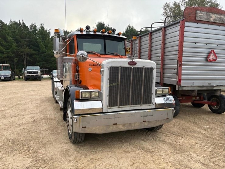 1988-peterbilt-379-image-2