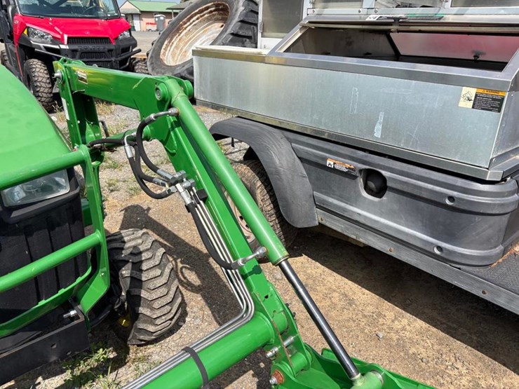 john-deere-1023e-image-5