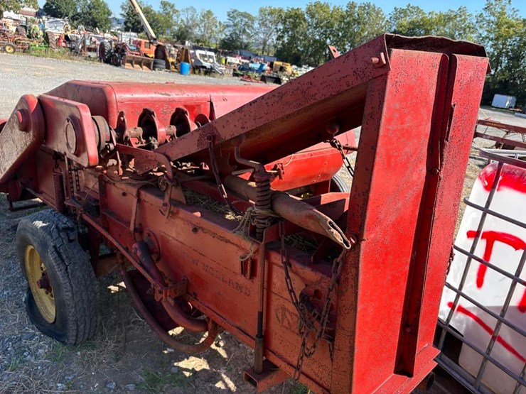 new-holland-68-image-4