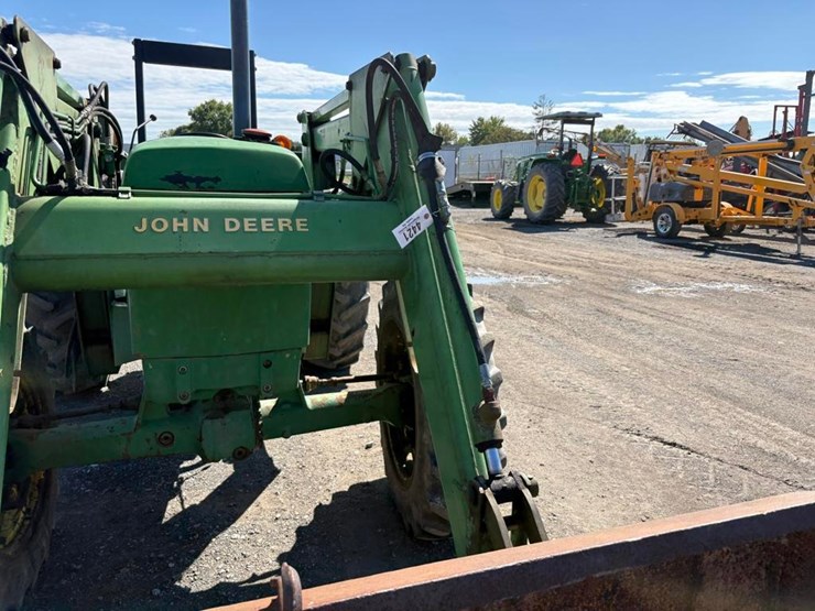 john-deere-2555-image-5