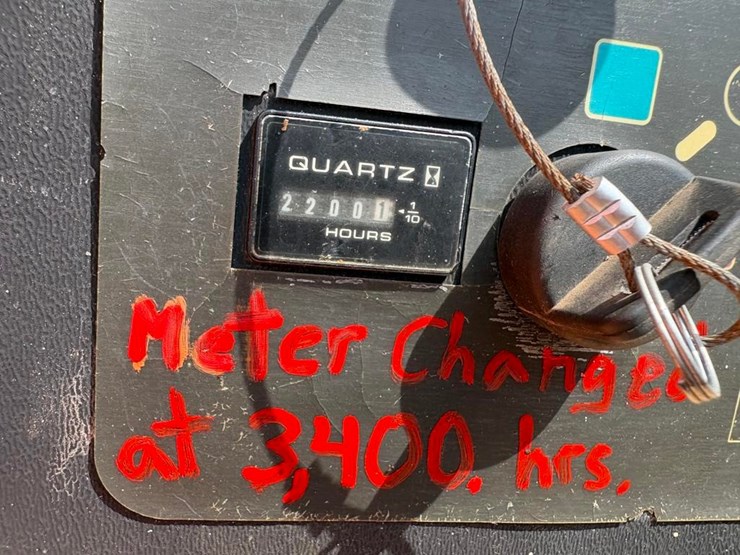 2002-jlg-400s-image-9