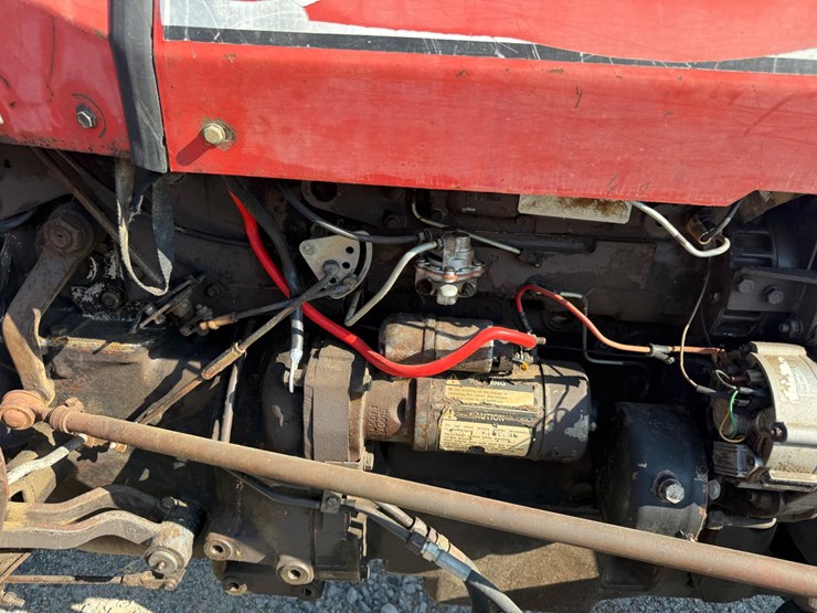 massey-ferguson-231-image-45