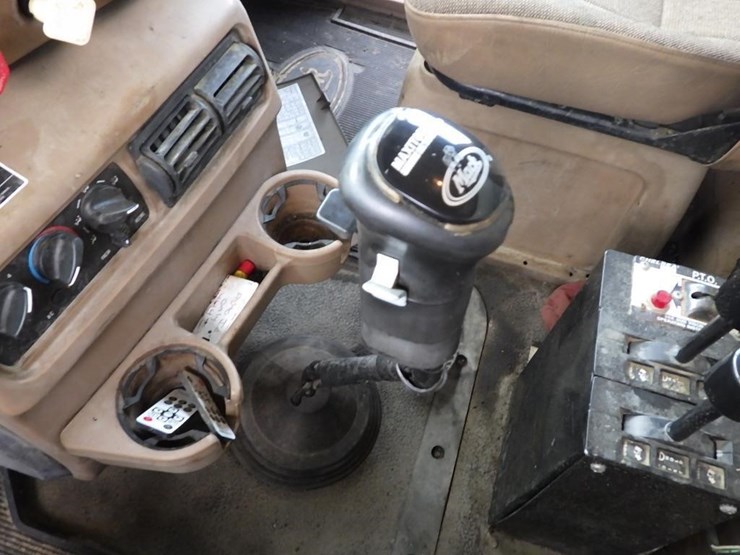 2007-mack-cv713-granite-5-axle-dump-truck-image-42