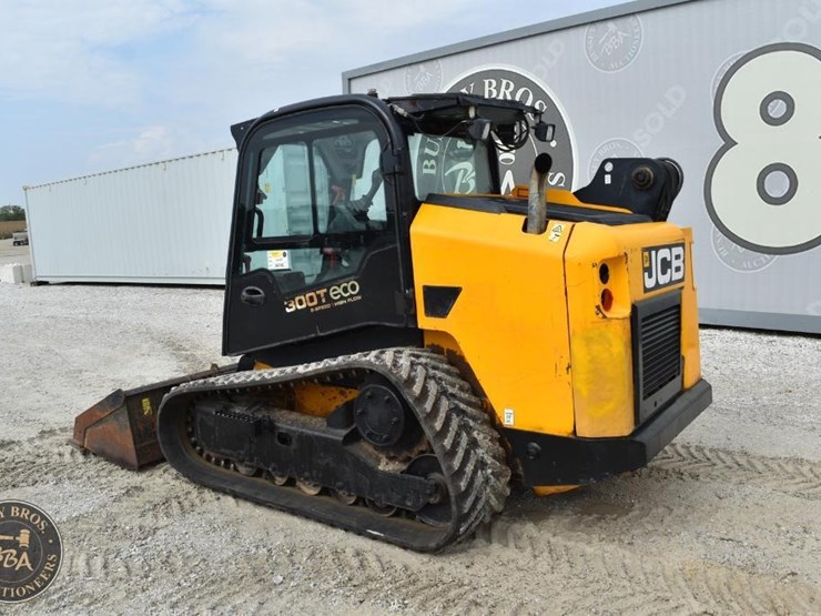 2016-jcb-300t-image-16