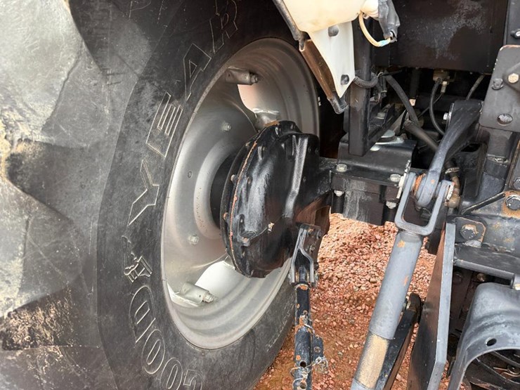 case-ih-farmall-95-image-27