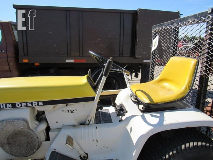 john-deere-112-image-13