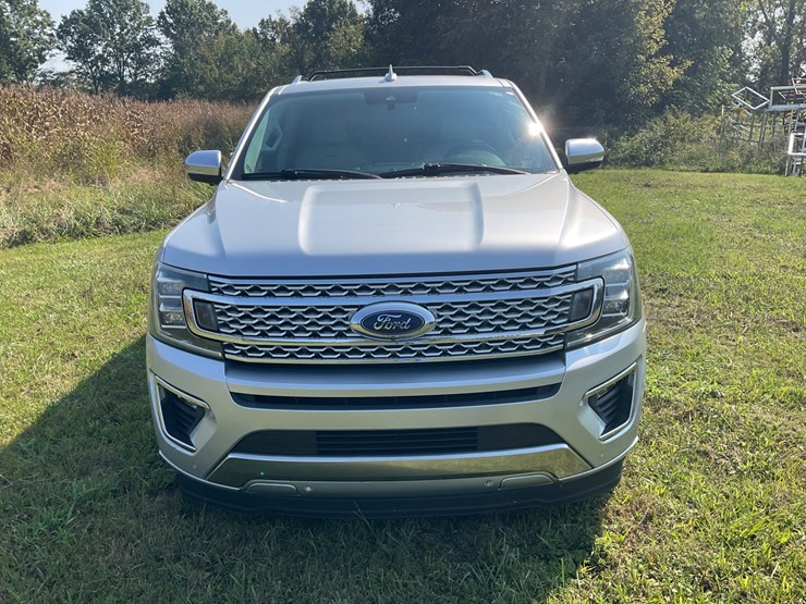 2018-ford-expedition-image-2