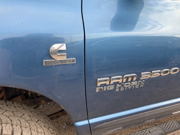 2006-dodge-3500-image-36