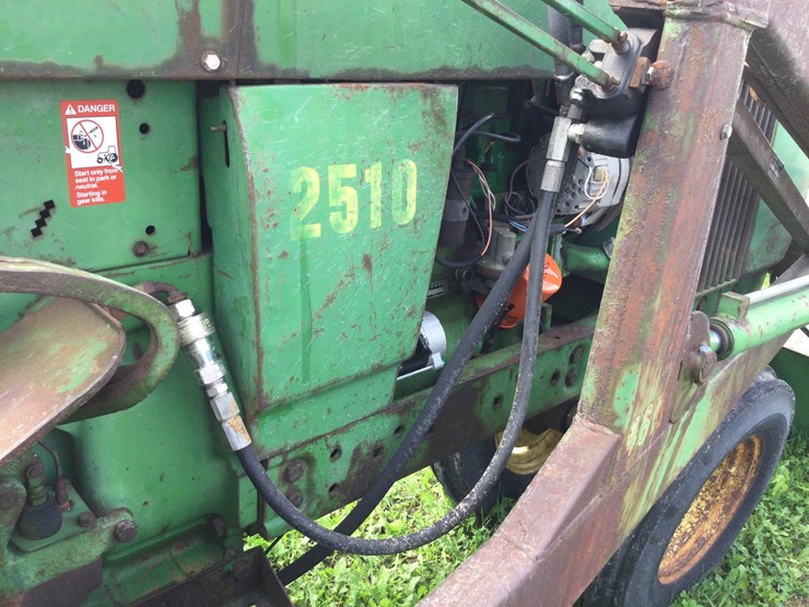 john-deere-2510-image-6