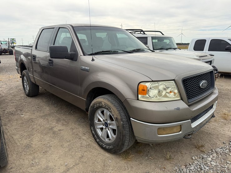 2004-ford-f150-xlt-image-2