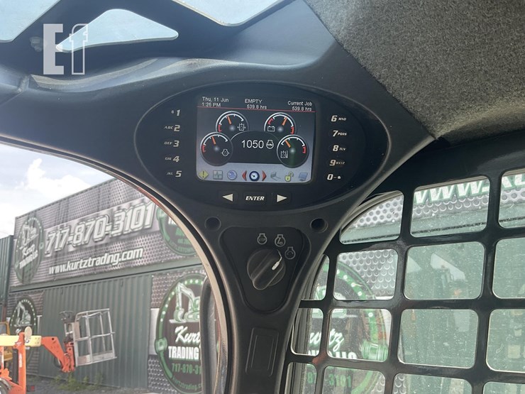 2023-bobcat-t770-image-17