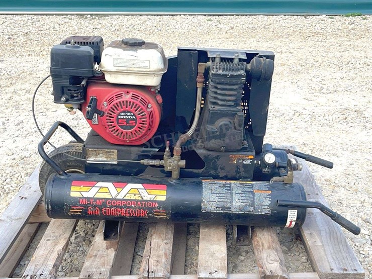 mi-t-m-portable-air-compressor-w/-air-tank-image-2