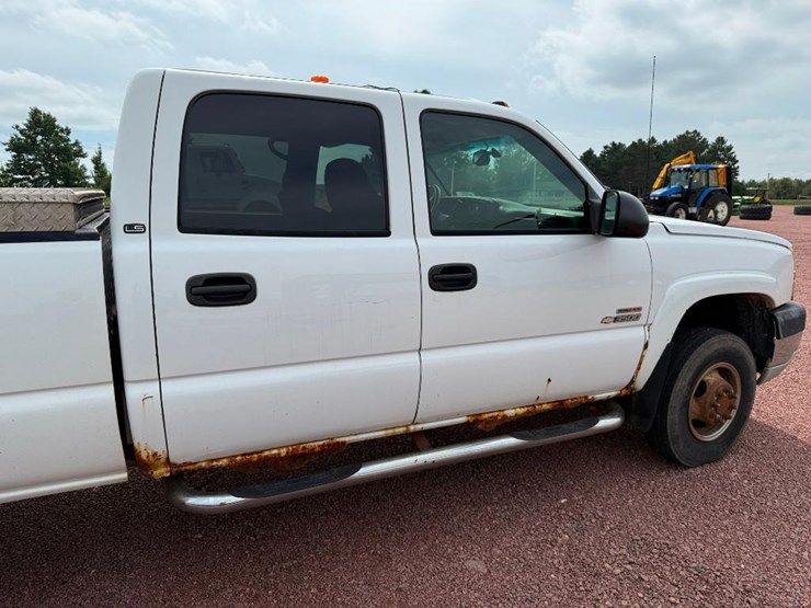 chevrolet-3500-image-12