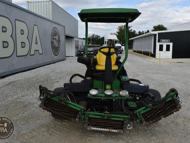 2010-john-deere-8700-image-11