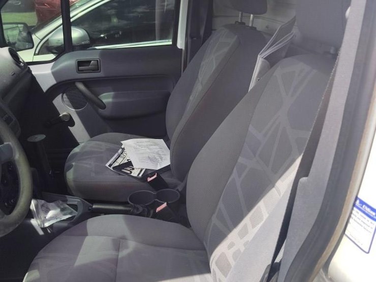 2012-ford-transit-image-8
