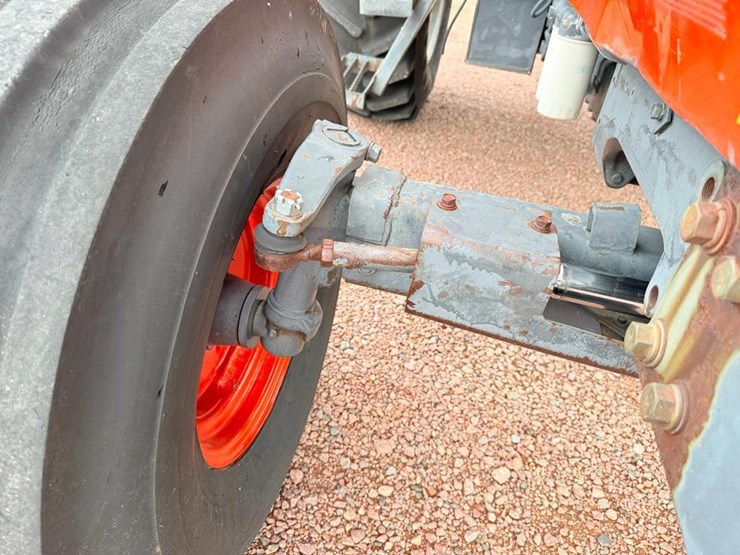 kubota-m120-image-33