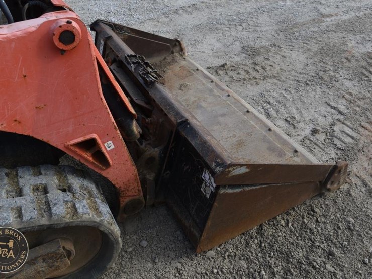 2020-kubota-svl75-2-image-27