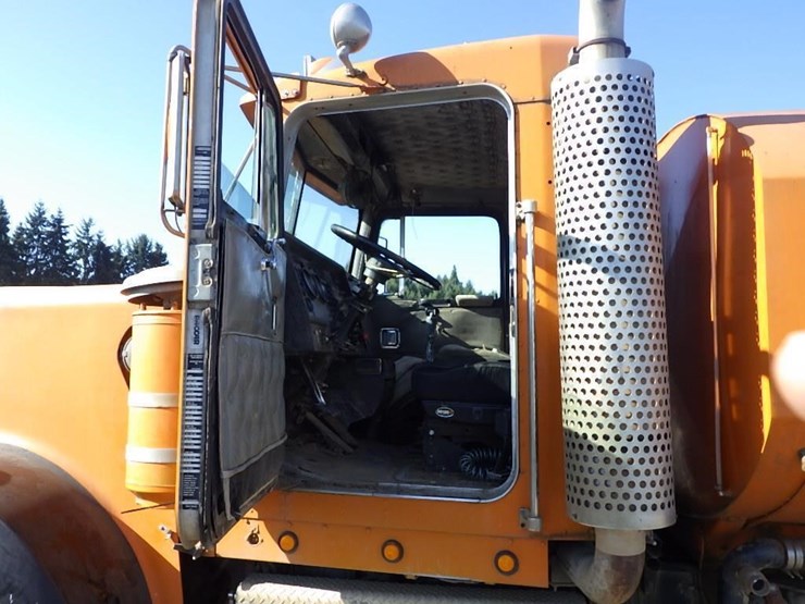 1985-kenworth-w900-image-33