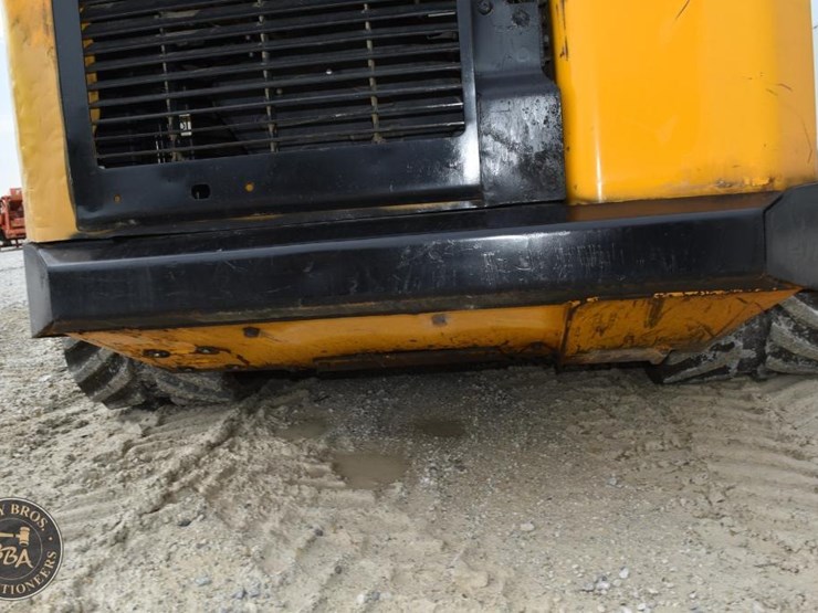 2016-jcb-300t-image-34