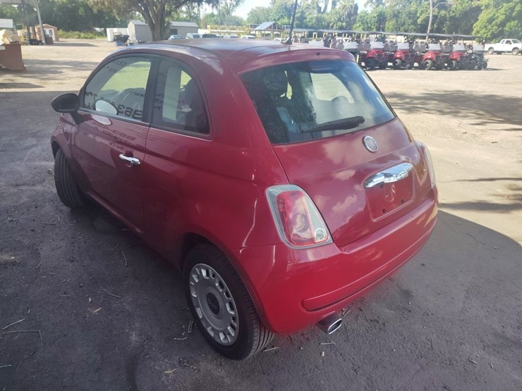2012-fiat-500-image-3