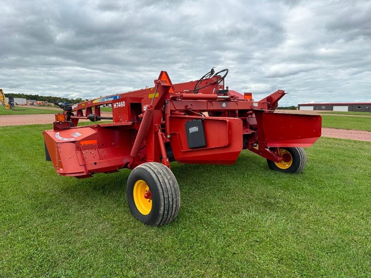 2013-new-holland-h7460-image-7