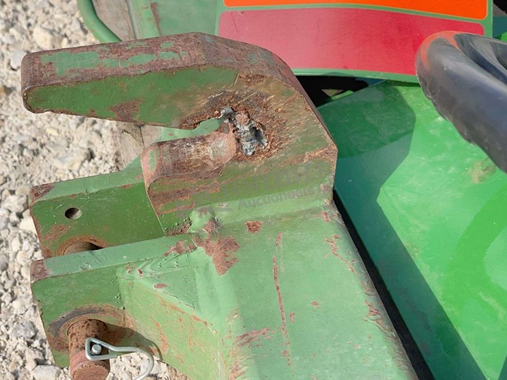 group-of-misc.-jd-tractor-parts-image-6