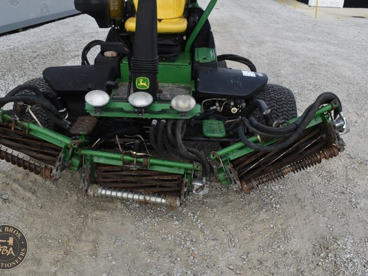 2010-john-deere-8700-image-13