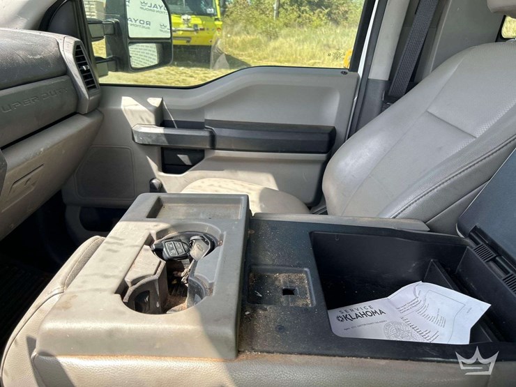 2020-ford-f250-image-18