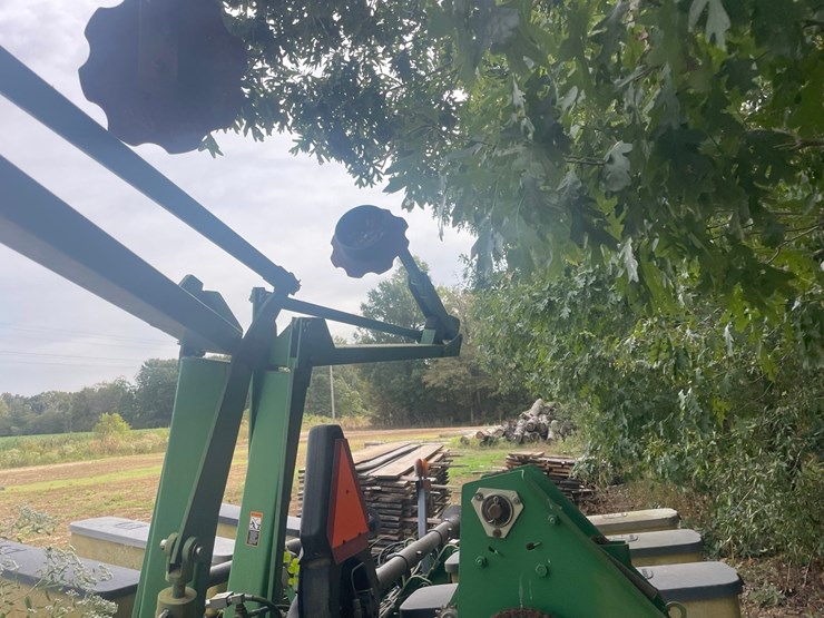 john-deere-1760-image-10