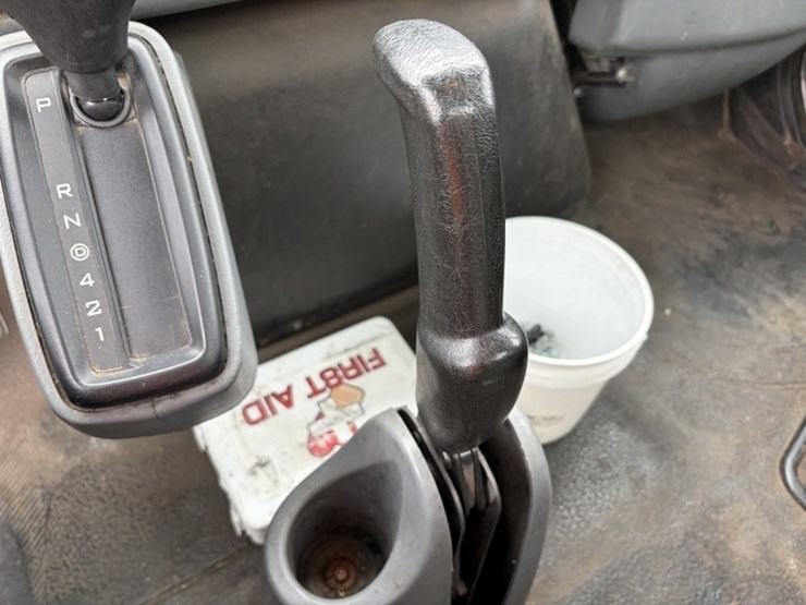 2007-international-durastar-4300-image-35