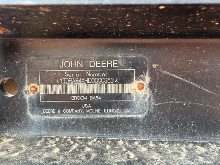 john-deere-84-image-15