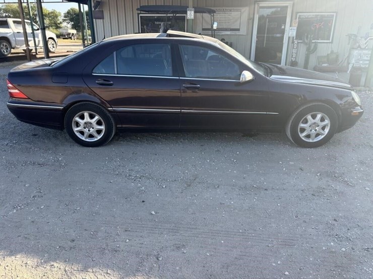 l1---2000-mercedes-benz-s500-image-2