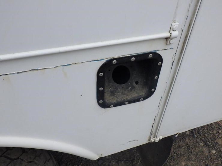miller-bobcat-225g-image-28