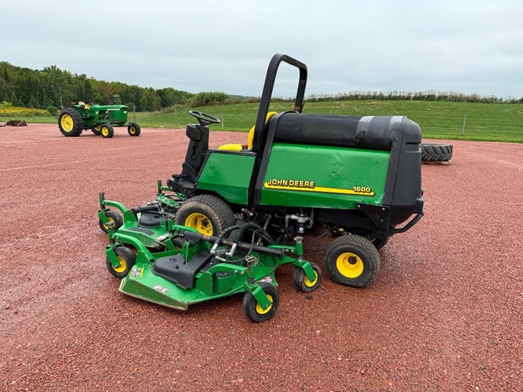 john-deere-1600-image-6