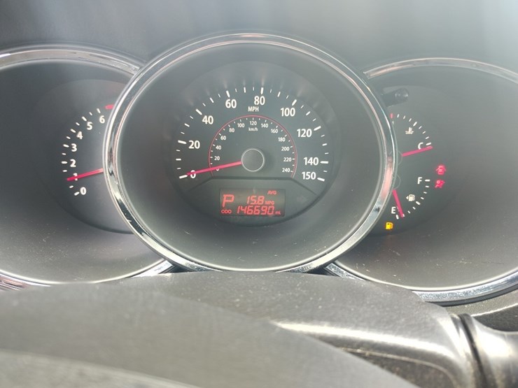 2011-kia-sorento-image-9