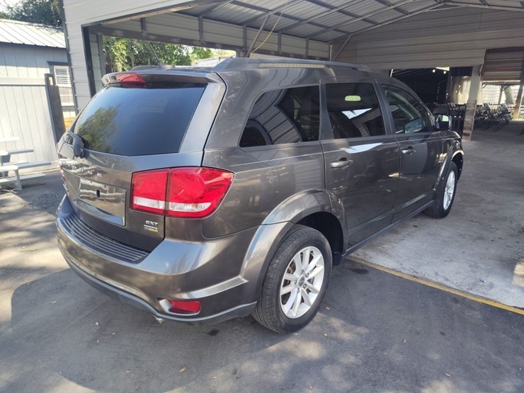 2017-dodge-journey-image-4