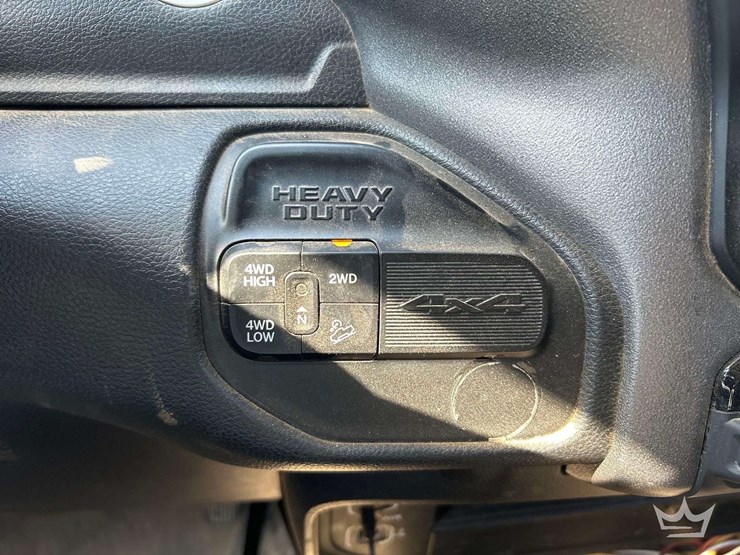 2022-dodge-2500-image-18
