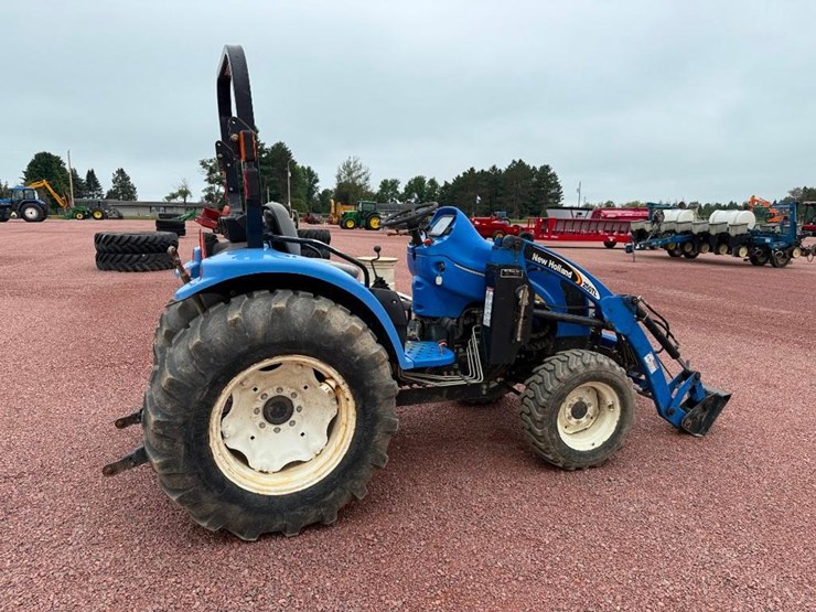 2008-new-holland-250tl-image-4